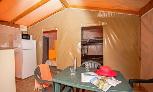 Vacances en montagne Mobil-Home 3 pièces 5 personnes (29m²) - Camping Le Champ Long - La Salle-en-Beaumont - Extérieur été