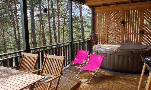 Vacances en montagne Camping Le Champ Long - La Salle-en-Beaumont - Extérieur été