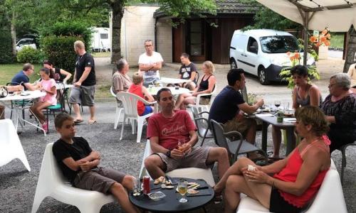 Каникулы в горах Camping Le Pas de l'Ours - Aston - летом под открытым небом