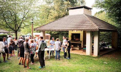 Каникулы в горах Camping Le Pas de l'Ours - Aston - летом под открытым небом