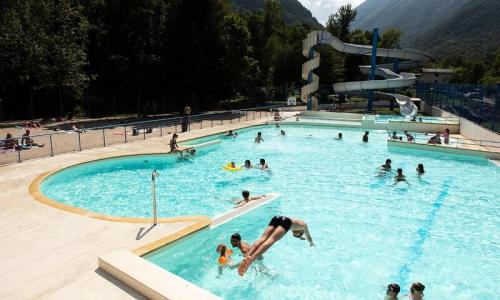 Каникулы в горах Camping Le Pas de l'Ours - Aston - летом под открытым небом