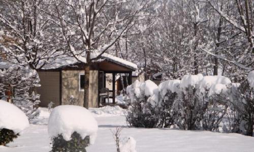 Vacances en montagne Camping Le Pas de l'Ours - Aston - Extérieur été