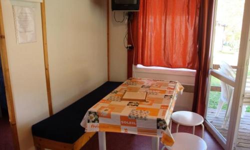 Vacanze in montagna Chalet 3 stanze per 2 persone (27m²) - Camping Le Pas de l'Ours - Aston - Esteriore estate