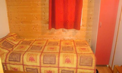 Vacances en montagne Chalet 3 pièces 4 personnes (35m²) - Camping Le Pas de l'Ours - Aston - Extérieur été