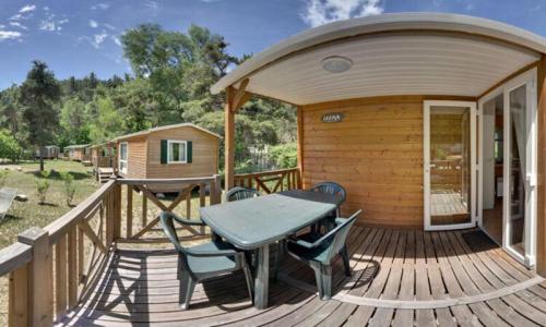 Urlaub in den Bergen 3-Zimmer-Mobilheim für 6 Personen (25m²) - Camping Les Airelles - Baratier - Draußen im Sommer