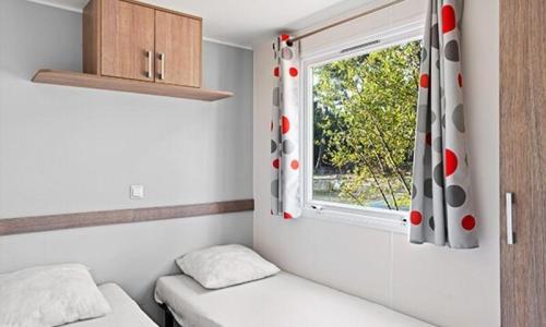 Vacanze in montagna Casa mobile 4 stanze per 6 persone (31m²) - Camping Les Gorges de Provence - Montagnac-Montpezat - Esteriore estate