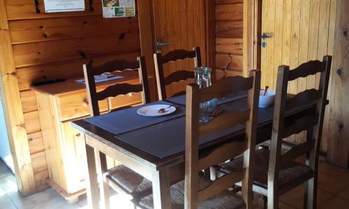 Vacances en montagne Chalet 3 pièces 4 personnes (30m²) - Camping Les Jardins d'Estavar - Estavar - Extérieur été