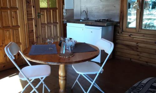 Holiday in mountain resort 2 room Mobil-Home 2 people (24m²) - Camping Les Jardins d'Estavar - Estavar - Summer outside