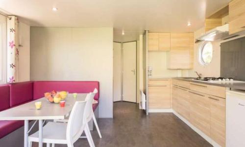 Holiday in mountain resort 3 room Mobil-Home 4 people (Confort 28m²) - Camping les Princes d'Orange - Orpierre - Summer outside