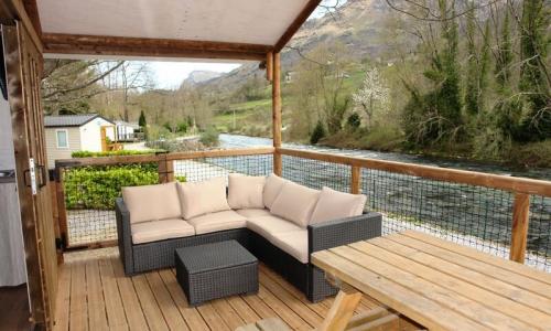 Holiday in mountain resort 3 room Mobil-Home 5 people (39m²) - Camping Maeva Escapades des Gaves - Laruns - Summer outside