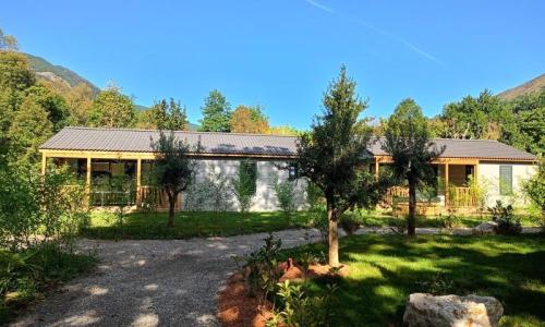 Vacanze in montagna Camping Paradis La Marmotte - Savignac-les-Ormeaux - Esteriore estate