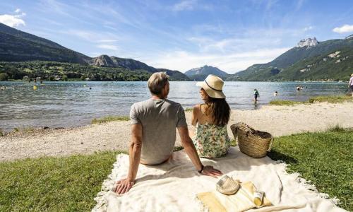 Vakantie in de bergen Camping Sandaya la Nublière - Doussard - Buiten zomer