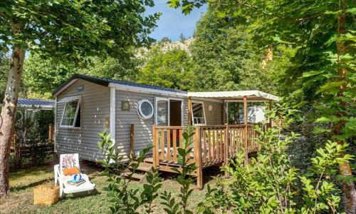 Holiday in mountain resort 3 room Mobil-Home 5 people (26m²) - Camping Sandaya le Domaine du Verdon - Castellane - Summer outside