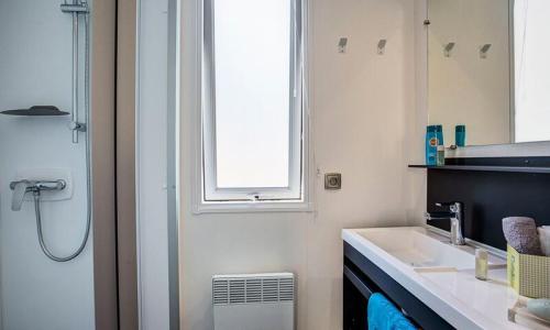 Urlaub in den Bergen 3-Zimmer-Mobilheim für 4 Personen (33m²) - Camping Sandaya le Domaine du Verdon - Castellane - Draußen im Sommer