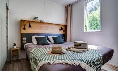 Holiday in mountain resort 7 room Mobil-Home 10 people (62m²) - Camping Sandaya le Domaine du Verdon - Castellane - Summer outside