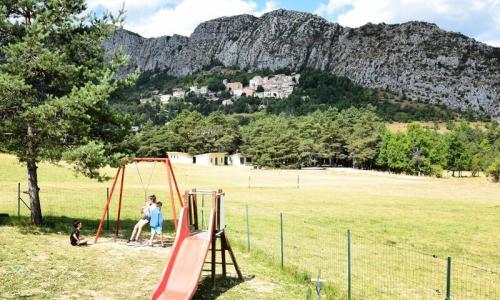 Vacances en montagne Camping Tikayan La Pinatelle - Saint-Auban - Extérieur été