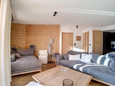 Holiday in mountain resort 4 room apartment 4-6 people (202) - Chalet 2000 - Les Menuires - Living room