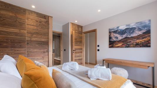 Holiday in mountain resort 7 room chalet 15 people - Chalet Acolou - Saint Martin de Belleville - Bedroom