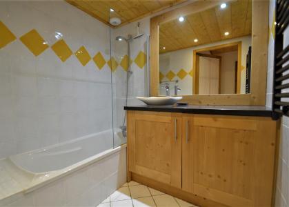 Holiday in mountain resort 4 room apartment cabin 5 people (1) - Chalet Adèle - Saint Martin de Belleville - Bathroom