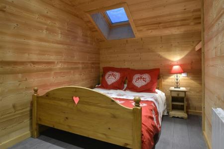 Holiday in mountain resort Chalet Alaska - Châtel - Bedroom