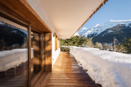 Vacanze in montagna Chalet Alpanou - La Clusaz - Balcone