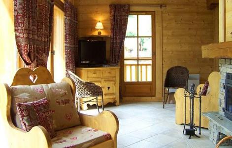 Holiday in mountain resort Chalet Alpen Roc - Valloire - Living room