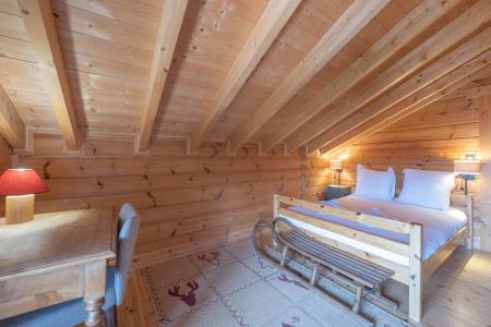 Holiday in mountain resort 9 room triplex chalet 12 people - CHALET ALTIPORT N°31 - Alpe d'Huez - Bedroom