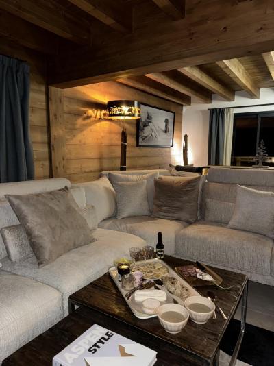 Vacances en montagne Chalet triplex 6 pièces 10 personnes - Chalet Ancolie - Les Gets - Séjour