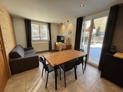 Holiday in mountain resort 3 room apartment 6 people (1) - Chalet Ange - Valloire - Living room
