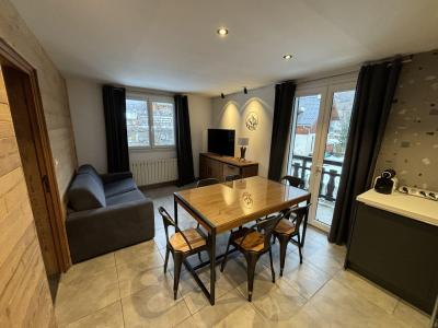 Holiday in mountain resort 3 room apartment 6 people (3) - Chalet Ange - Valloire - Living room