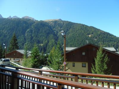 Holiday in mountain resort 3 room apartment 6 people (I04) - Chalet Arrondaz - Valfréjus - Balcony