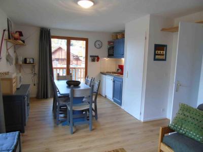 Holiday in mountain resort 3 room apartment cabin 6 people (F2) - Chalet Arrondaz - Valfréjus - Living room