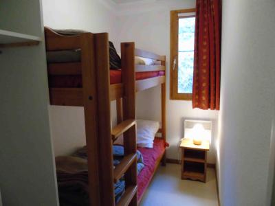 Holiday in mountain resort 3 room apartment cabin 6 people (G22) - Chalet Arrondaz - Valfréjus