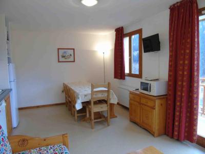 Vakantie in de bergen Appartement 4 kabine kamers 8 personen (G11) - Chalet Arrondaz - Valfréjus - Woonkamer