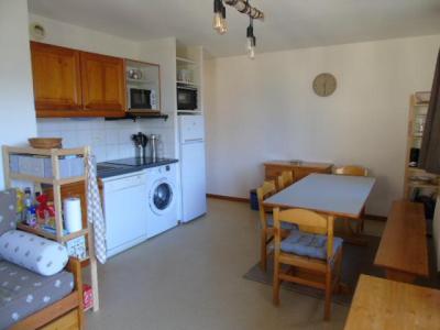 Vakantie in de bergen Appartement 4 kabine kamers 8 personen (J01) - Chalet Arrondaz - Valfréjus - Woonkamer