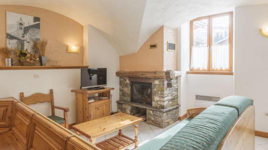 Holiday in mountain resort 3 room apartment 4 people - Chalet Balcons Acacia - Saint Martin de Belleville - Fireplace