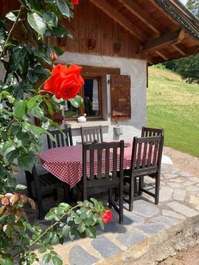 Urlaub in den Bergen 4 Zimmer Chalet für 10 Personen - Chalet Baquera - Les Gets - Draußen im Sommer
