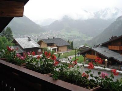 Vacances en montagne Chalet Bel Horizon - Châtel - Balcon