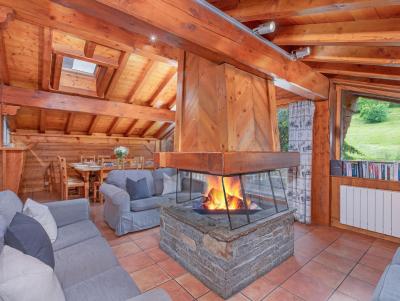 Urlaub in den Bergen 8 Zimmer Chalet für 15 Personen (2) - Chalet Bettaix Rose - Les Menuires - Wohnzimmer