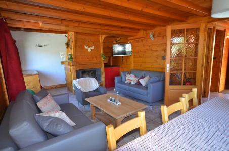 Holiday in mountain resort 5 room duplex apartment 10 people - Chalet Blanc - Les Gets - Living room