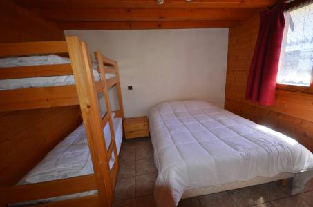 Holiday in mountain resort 5 room duplex apartment 10 people (Logement 10 personnes) - Chalet Blanc - Les Gets - Accommodation