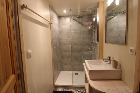 Vacaciones en montaña Apartamento 3 piezas para 6 personas (33CL) - Chalet Bobech - Tignes - Cuarto de baño con ducha