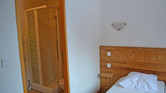 Holiday in mountain resort Chalet Brequin - Les Menuires - Bedroom