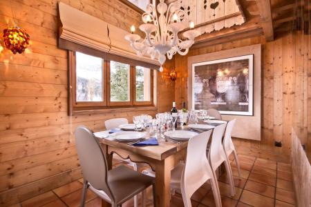 Holiday in mountain resort Chalet Brioche - Méribel - Dining area