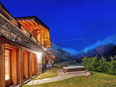 Holiday in mountain resort Chalet Cairn - Peisey-Vallandry - Summer outside