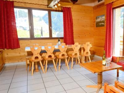 Holiday in mountain resort Chalet Carella - Champagny-en-Vanoise - Dining area