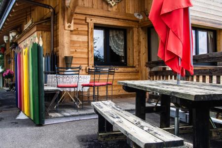 Rent in ski resort 4 room apartment 10 people (Alice) - Chalet Chez l'Angèle - Les Gets - Summer outside
