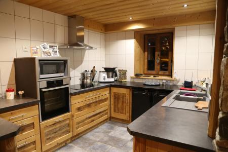 Holiday in mountain resort 6 room duplex chalet 15 people - Chalet Chez la Fine - Les Gets - Kitchenette