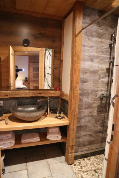 Holiday in mountain resort 6 room duplex chalet 15 people - Chalet Chez la Fine - Les Gets - Shower room