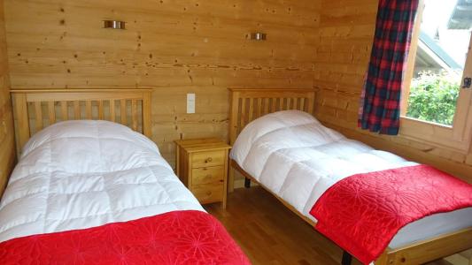 Holiday in mountain resort 5 room chalet 8 people - Chalet Chien Noir - Les Gets - Bedroom